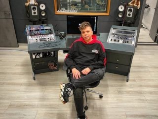 Элвин Грей сообщил последние новости с конкурса «Яңы Моң»