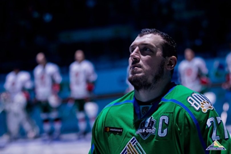 Игорь Григоренко о буллите за сдвиг ворот: «В хоккее не должно такого быть» Игорь Григоренко о буллите за сдвиг ворот: «В хоккее не должно такого быть»