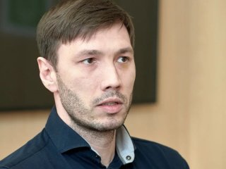 Леонид Кузнецов – об игре воспитанников, матчах плей-офф и 25 сезоне «Урала» в Суперлиге