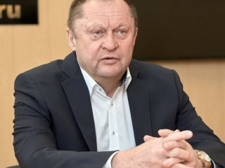 Президент «Урала» – о матчах плей-офф с «Локомотивом», уходе Музая и строительстве стадиона