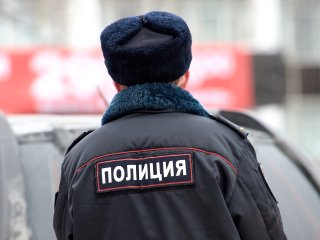 В Башкирии полицейский с супругой похитили обувь на 1,6 млн рублей