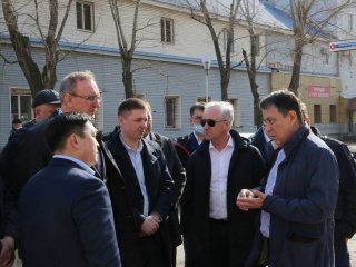 Мэр Уфы Сергей Греков объяснил, почему так долго идет ремонт на 8 марта и Комсомольской