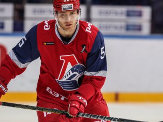 Стало известно, какую зарплату предлагает «Трактор» Ткачеву и Пулккинену