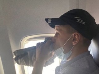 «Громко орал»: мужчина устроил скандал на борту самолета