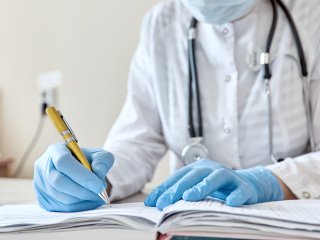 Больше половины депутатов Курултая Башкирии переболели коронавирусом
