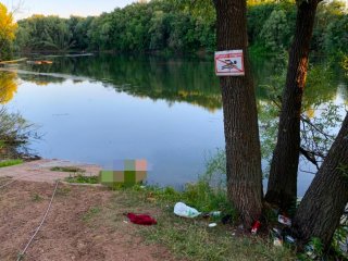 Под Уфой в пруду обнаружили тело 33-летнего мужчины
