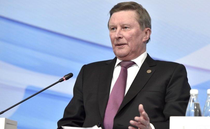 Сергей Иванов: «Я за отмену лимита. Не надо вокруг футбола устраивать кормушку» Сергей Иванов: «Я за отмену лимита. Не надо вокруг футбола устраивать кормушку»