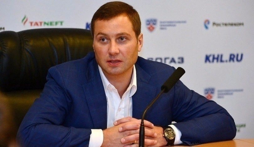 КХЛ не рассматривает вариант выведения звездных игроков из-под потолка зарплат КХЛ не рассматривает вариант выведения звездных игроков из-под потолка зарплат