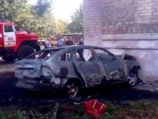 «Старались всячески вытащить оттуда человека»: в Башкирии водитель сгорел заживо в автомобиле