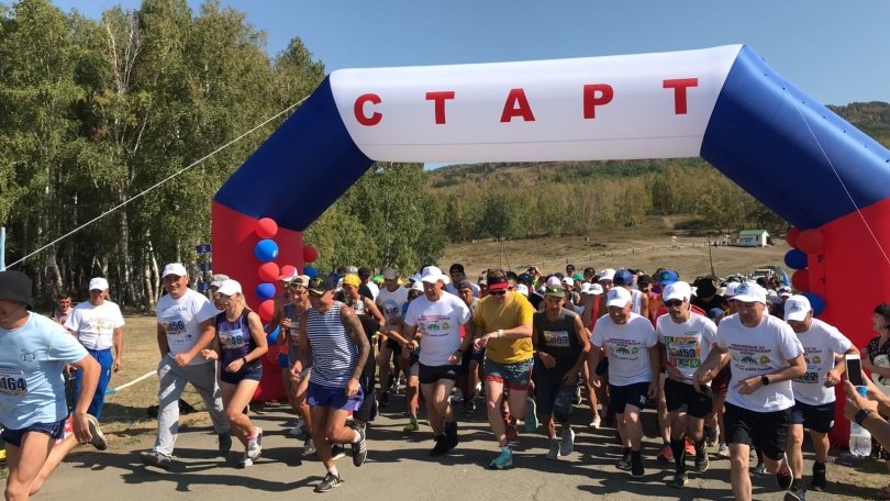 В Башкирии прошел забег вокруг озера Талкас В Башкирии прошел забег вокруг озера Талкас