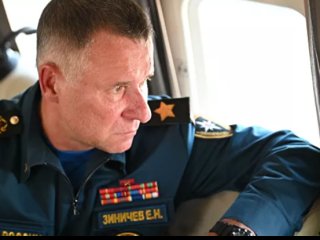 Глава МЧС Евгений Зиничев погиб при попытке спасти человека