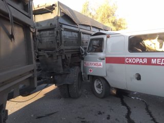 После аварии со скорой помощью в Башкирии в больницу попали 9 человек
