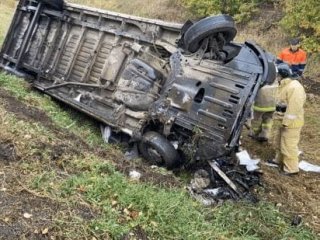В Башкирии произошла смертельная авария между грузовиком и микроавтобусом