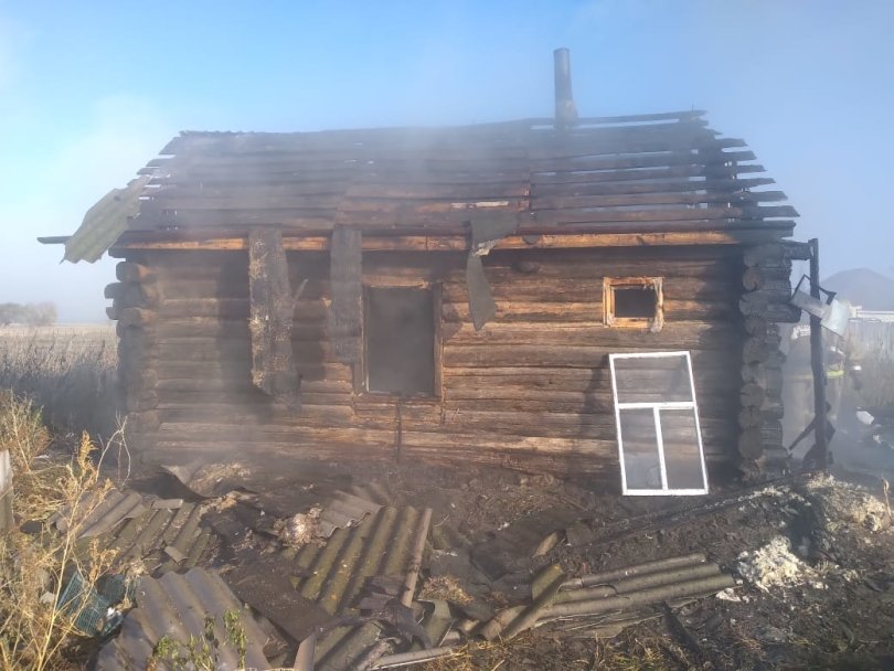 В Башкирии мужчина погиб во время пожара в бане
В Башкирии мужчина погиб во время пожара в бане