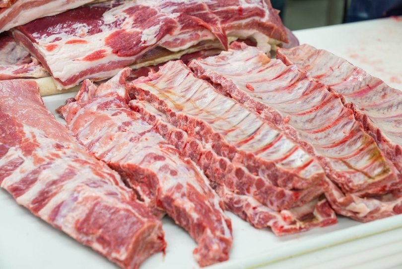 В Башкирии рыбную и мясную продукцию хранили в грязных контейнерах на оптовой базе
В Башкирии рыбную и мясную продукцию хранили в грязных контейнерах на оптовой базе