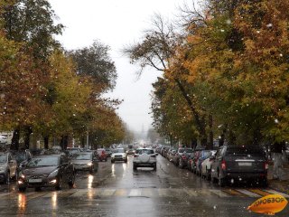 В Уфе из-за сильного ветра и мокрого снега объявили штормовое предупреждение