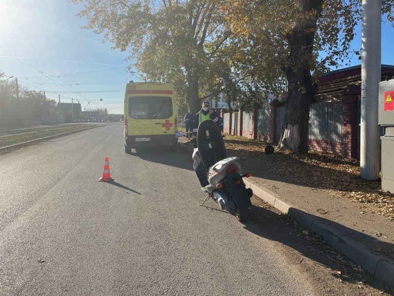 В Уфе мужчина разбился насмерть за рулем скутера В Уфе мужчина разбился насмерть за рулем скутера