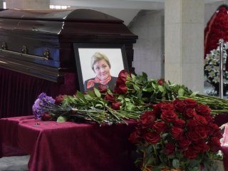 В Уфе простились с погибшей замглавы городской администрации Гульнарой Валиевой