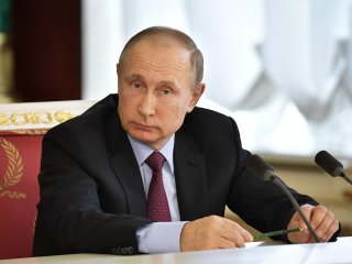 Владимир Путин сообщил, что разговоры о его преемнике дестабилизируют ситуацию в стране
