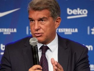 Президент «Барселоны» рассказал о возможном возвращении в клуб Месси и Иньесты