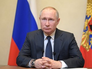 Путин продлил действие сертификата для переболевших COVID-19 до года