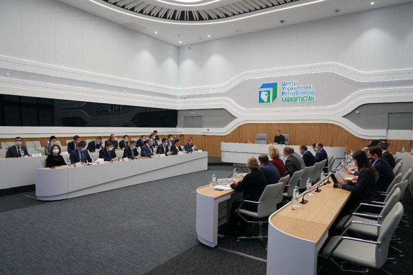 Роспотребнадзор проверит работодателей на соблюдение правил вакцинации сотрудников Роспотребнадзор проверит работодателей на соблюдение правил вакцинации сотрудников