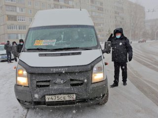 Во время рейдов в Уфе выявили опасные для пассажиров автобусы
