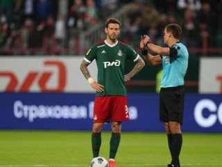 Источник: «Динамо» договорилось с «Локомотивом» о трансфере Смолова
