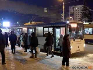 Под Уфой девочку высадили из автобуса из-за севшего телефона