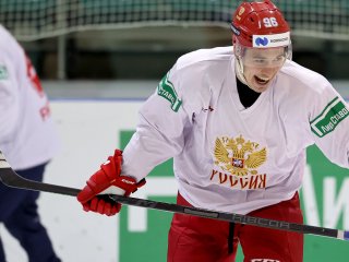 Источник: Лидеры сборной России настояли на отъезде Кузьменко из Пекина 