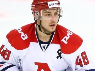 «Локомотив» расторг контракт с Ридом Буше, осужденным за изнасилование