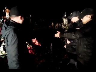 Ритуальщик из Башкирии убил знакомого и спрятал тело в чужую могилу
