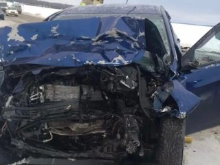 В Башкирии при столкновении автомобилей пострадала 17-летняя девушка