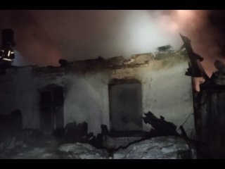 В Башкирии нашли фрагменты тел двух погибших в пожаре