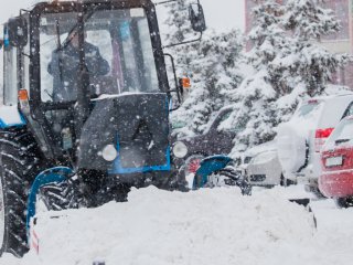 В Уфе коммунальщикам запретили складировать снег возле Каменной переправы