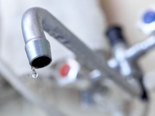 В Уфе ученики пожаловались Хабирову на полное отключение воды в школе