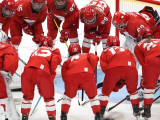 Женская сборная России начала олимпийский хоккейный турнир с победы