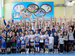 «Мы – Башкортостан». В рамках Отраслевого года волейбола «Беркуты Урала» посетили Кушнаренково