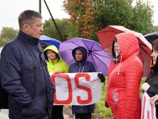 «Не один волос поседел»: Радий Хабиров рассказал о строительстве школы в одном из районов Башкирии