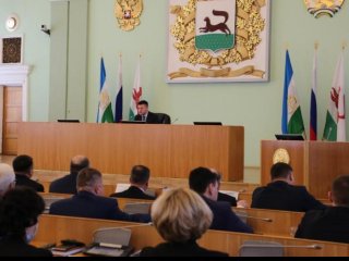 Ратмир Мавлиев дал неделю на решение проблемы со скользкими тротуарами в Уфе