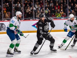 «Салават Юлаев» обыграл «Трактор» и повел в серии плей-офф КХЛ