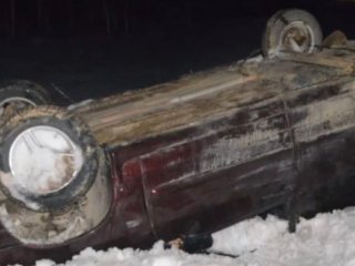 В Башкирии пьяный водитель улетел в кювет и перевернулся