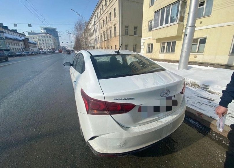 В центре Уфы легковушка сбила женщину В центре Уфы легковушка сбила женщину