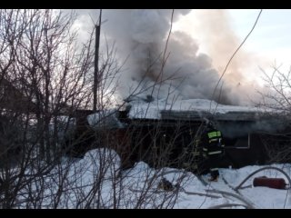 В Уфе в дачном доме погиб в пожаре мужчина