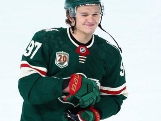 Капризов – седьмой россиянин в истории НХЛ, который набрал 100+ очков