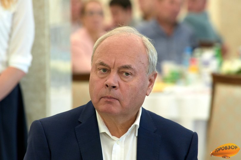 Константин Толкачев предложил ужесточить наказание для организаторов финансовых пирамид Константин Толкачев предложил ужесточить наказание для организаторов финансовых пирамид