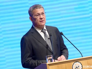 «Люди под чудовищным прессом»: Радий Хабиров обсудил с чиновниками, как повысить качество жизни в Башкирии