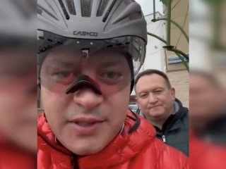 Ратмир Мавлиев проехался на велосипеде по «Уфимскому ожерелью» вместе с главами районов