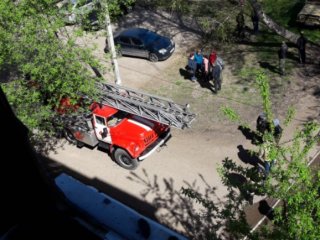 Двое мужчин госпитализированы после пожара в их квартире в Башкирии