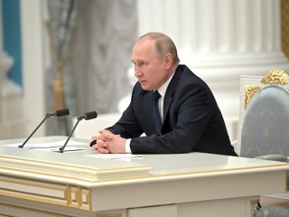 Путин присвоил почетные звания жителям Башкирии
